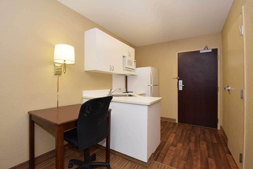 Extended Stay America Suites - Phoenix - Airport Szoba fotó